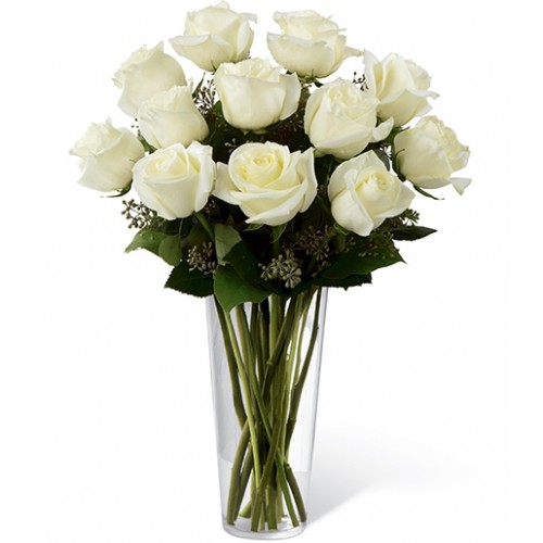 Beauty of white roses unchallenged. Their innocence & versatility make a favorite gift to offer all sorts of celebrations, or even a gift of sympathy.